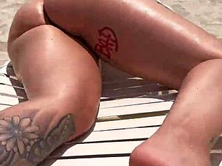 Public nudity in Miami with summer