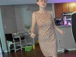 Spy cam captures my top fetish in action - sph.