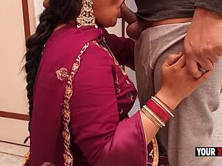 Punjabi Bhabhi Craves Bihari’s Cock in Bathroom Pussy Play