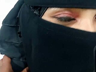 hot muslim girl gets doggy style hardcore with hindu boyfriend