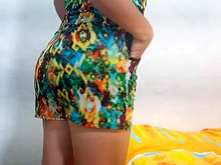 Algerian slut gets wild in Moroccan anal video action!
