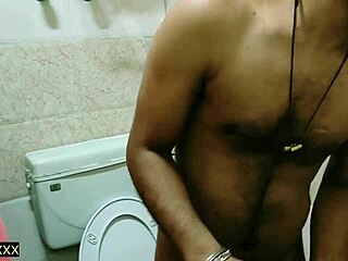 indian beautiful aunty getting wild with big cock licking wet pussy in rough hardcore sex 😍🍑
