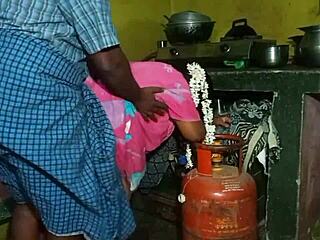 Indian village girl’s steamy kitchen encounter